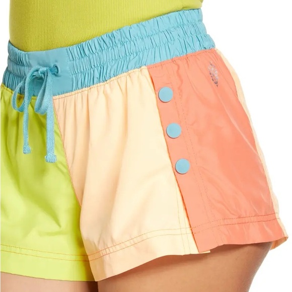 Free People Movement Invigorate Colorblock Running Shorts - Size Small - Picture 5 of 11